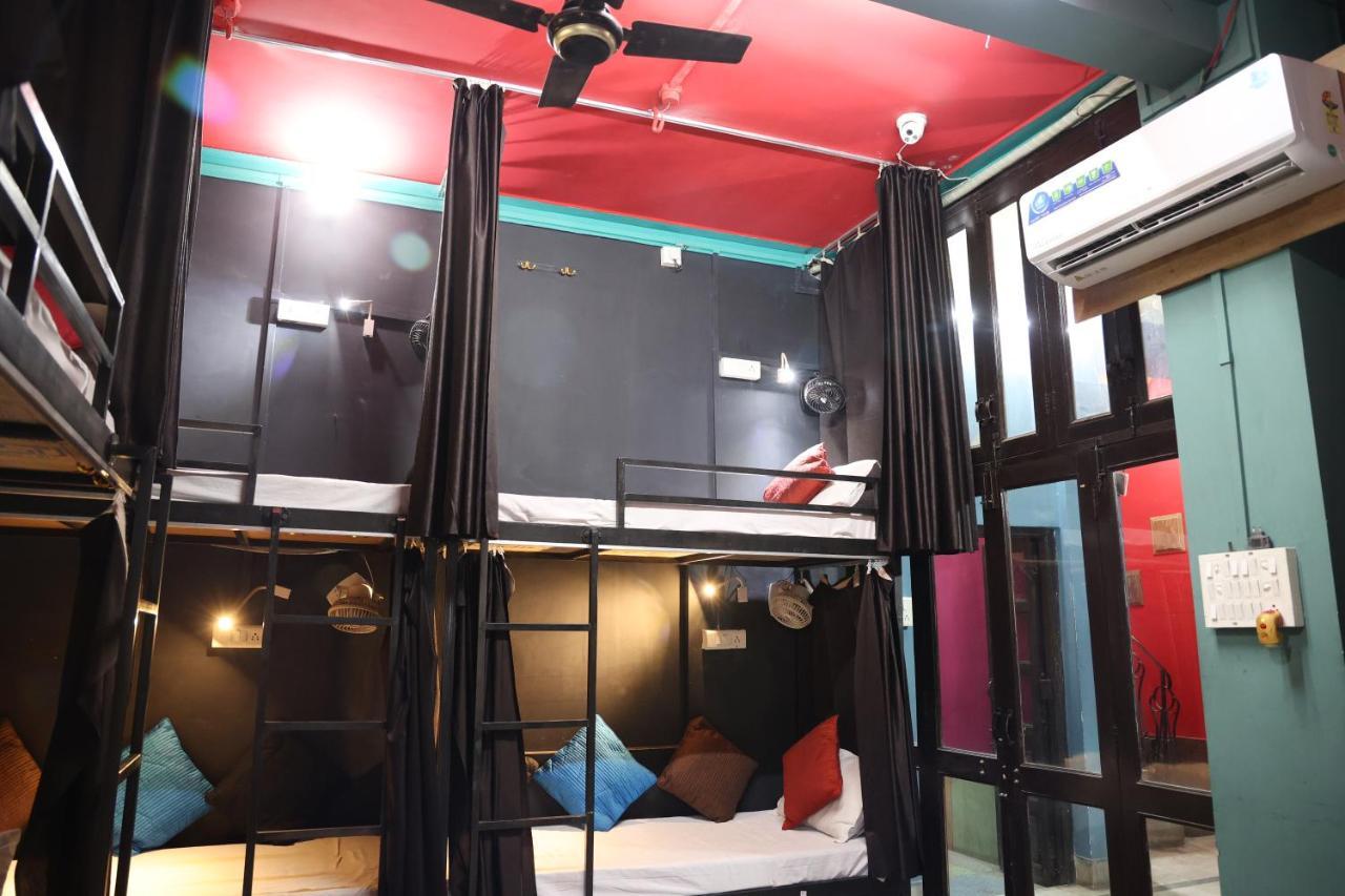 Santkripa Backpackers 400 Mtr From Railway Station Hostel Τζοντχπούρ Εξωτερικό φωτογραφία